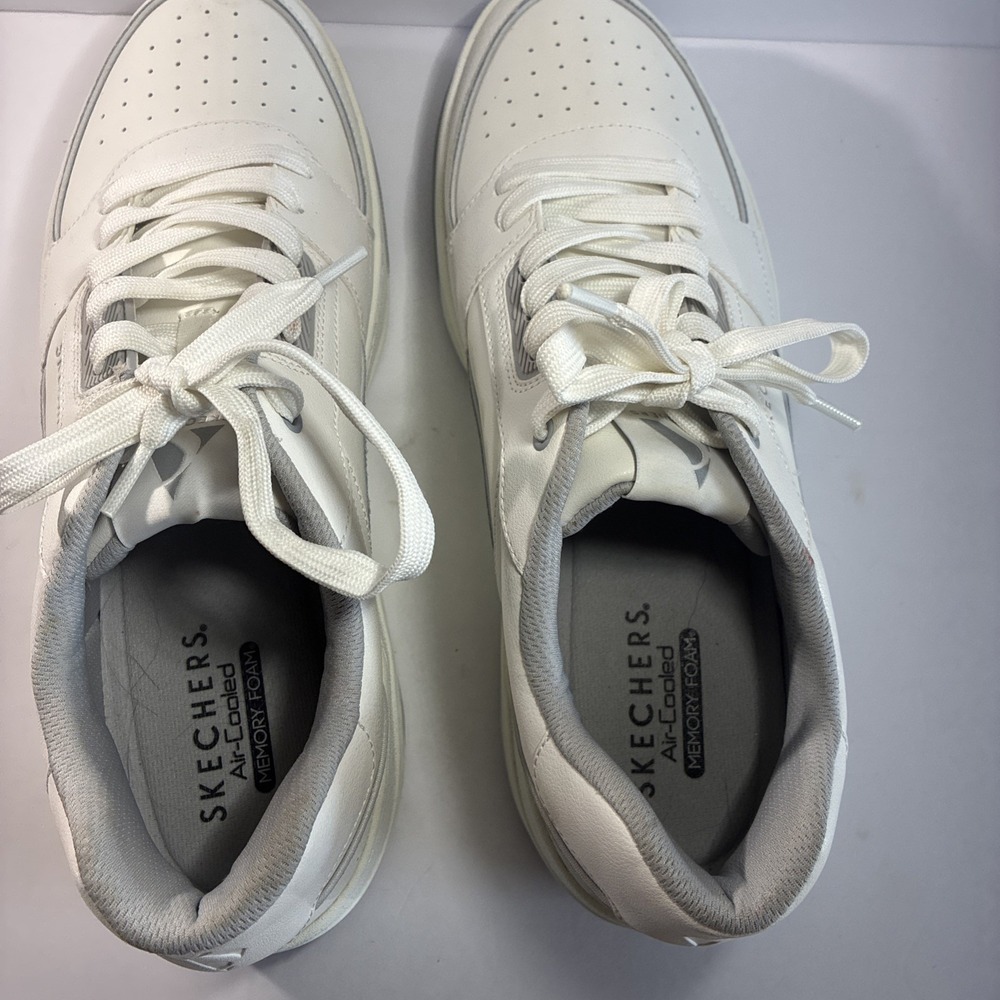 Sketchers Air Cooled Memory Foam Men's Size 13 White - Picture 6 of 10